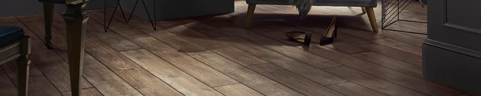 Powell-Flooring-Vinyl-Plank-Hero-2000x400